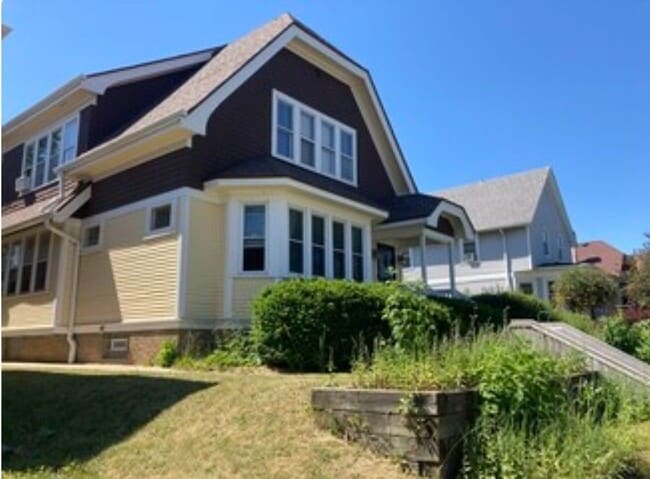 Building Photo - 3151 S Mabbett Ave Rental