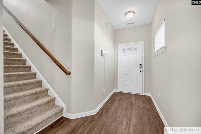 Photo - 160 Jersey Ln