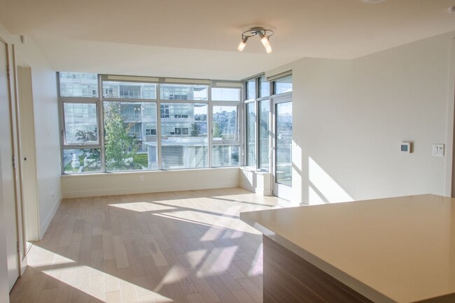 Photo - 2bd/2ba Seattle Condo Unit 1001S