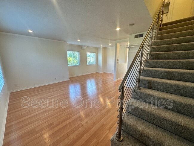 Photo - 248 Green Heath Pl