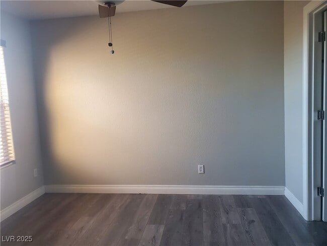 Photo - 10236 Vickers St