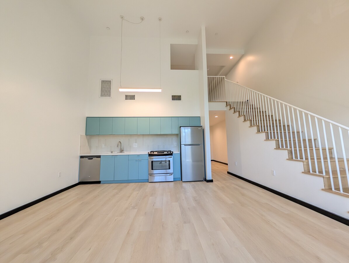 1313 Sunset - 1313 Sunset