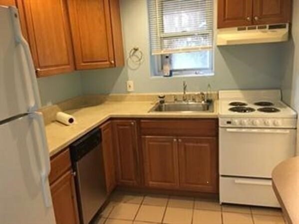 Photo - 163 W 2nd St Unit A