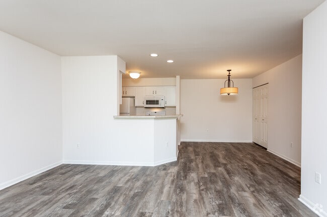 2BR, 2BA - Lower - A