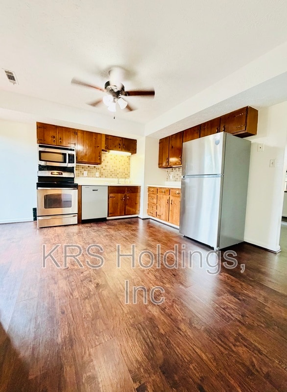Photo - 16 Nags Head Ct