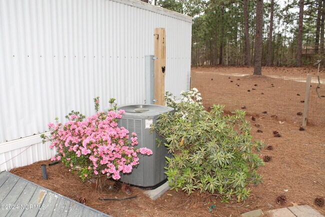 Photo - 166 Standish Ln