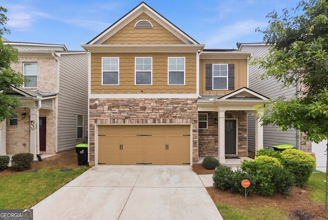 Building Photo - 586 Morrow Ln