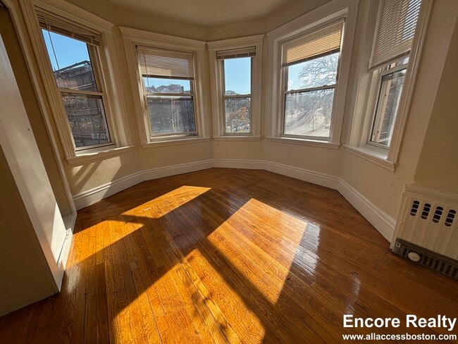 Photo - 126 Warren St Unit 35