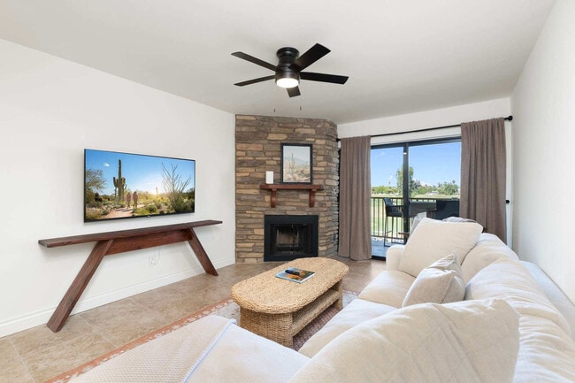 Building Photo - 7910 E Thomas Rd Unit SI FL2-ID1570098P