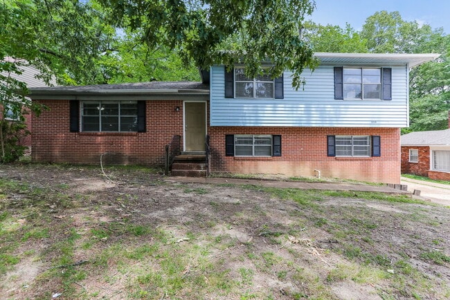 Photo - 3259 Powers Rd House