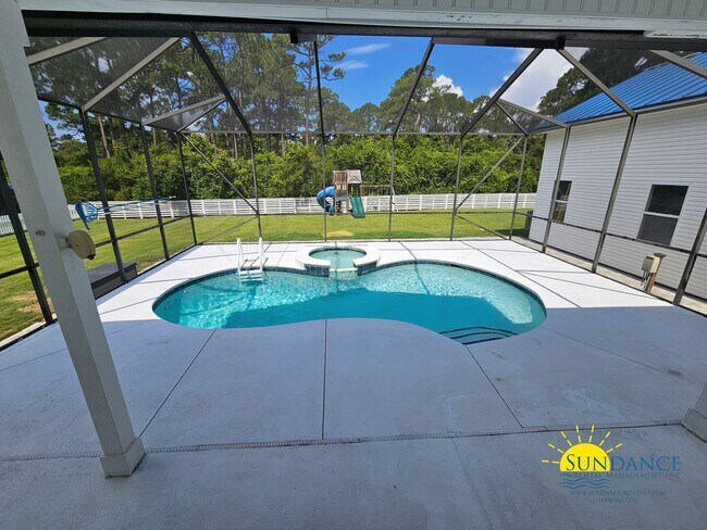 360 Tradewinds Dr