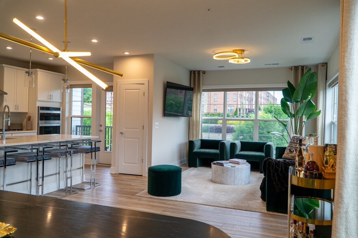 Photo - 102 Saint Ives Pl (Oxon Hill, MD)