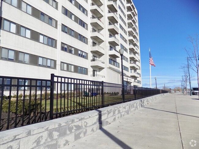 Building Photo - 510 Revere Beach Blvd Unit 1103 Rental