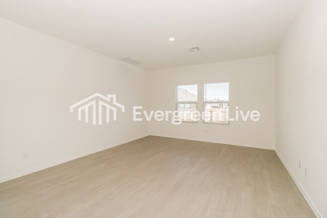 Photo - 1128 Nesting Bird Dr