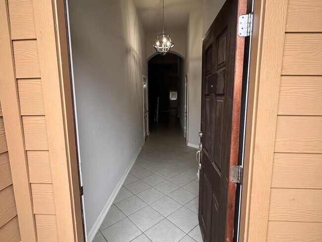 Photo - 1001 Coconut Cove