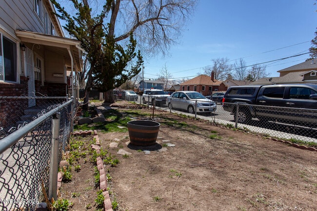 Photo - 1060 Wilson Ave