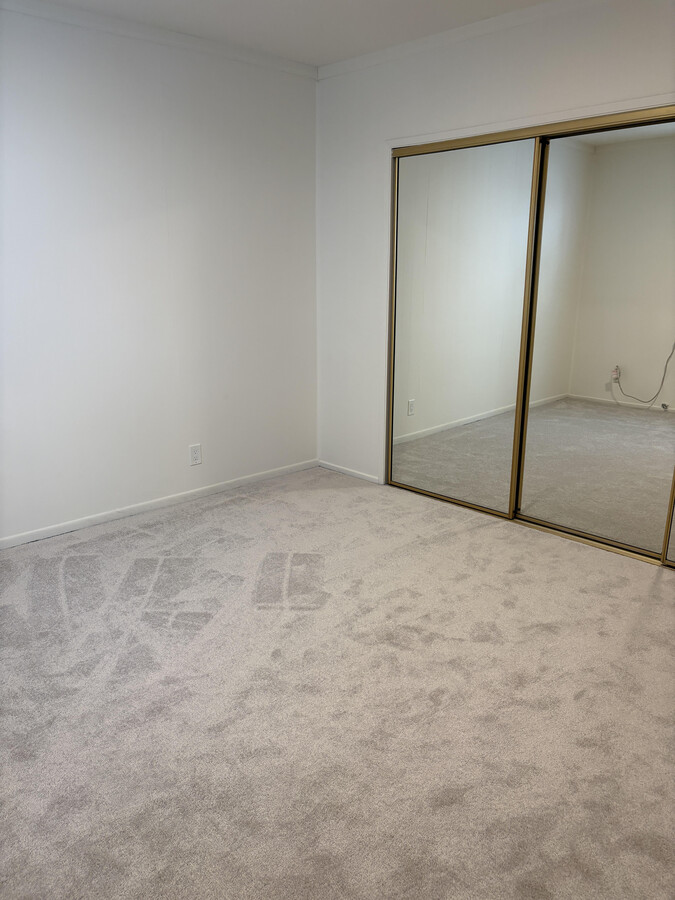 Photo - Camarillo Apartments Unit 8