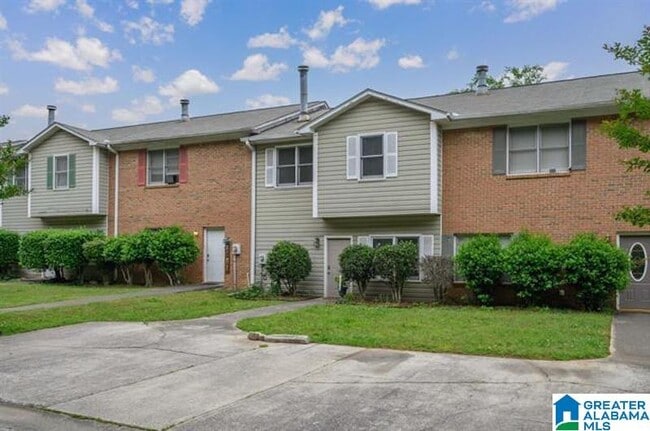 Building Photo - 218 Carl Nichols Dr