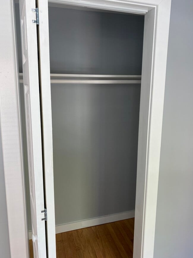 Photo - 1150 Chapel St