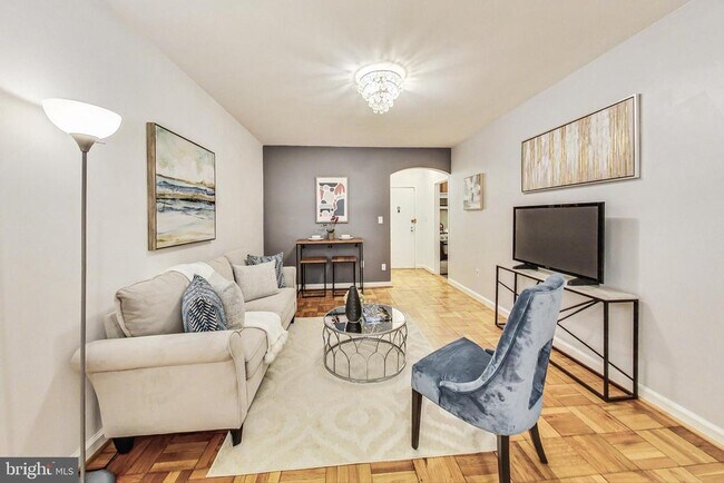 Photo - 1 Scott Cir NW Unidad 116