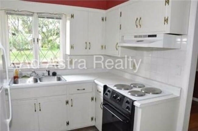Photo - Beautiful North Johnson County Home-Available NOW!!