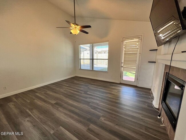 Photo - 757 Desert Star Dr