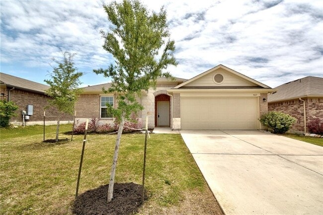 Building Photo - 5817 Roderick Dr