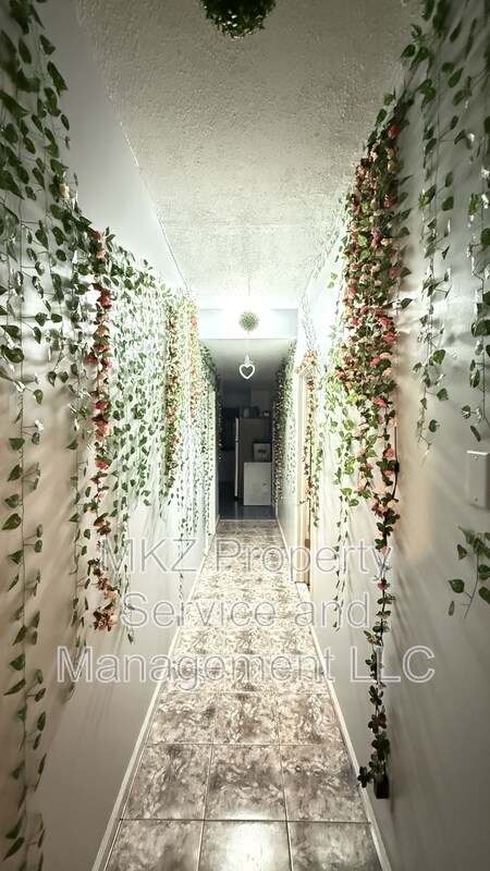 Photo - 279 Ontario St