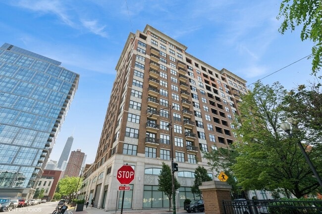 Photo - 849 N Franklin St Condo Unit 1405