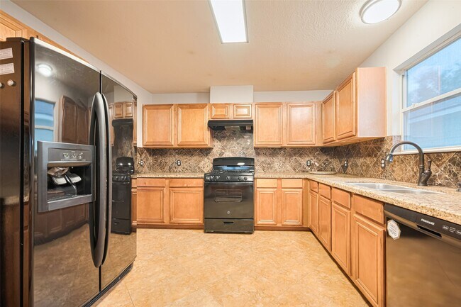 Photo - 19410 Rum River Ct