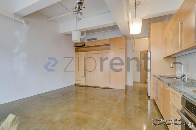 Building Photo - 2 Mint Plaza Rental