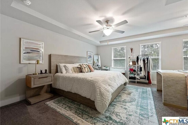 Photo - 7305 Merrick Ln