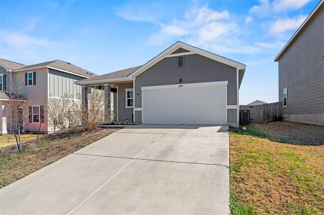 Photo - 14705 Shooter McGavin Dr