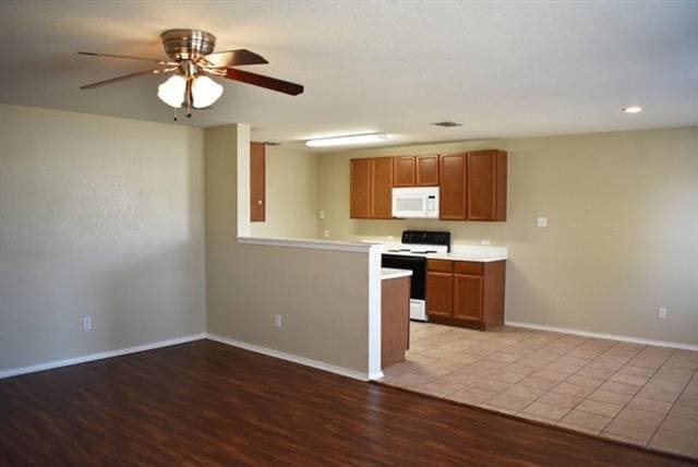 Photo - 1421 Queens Brook Ln