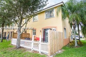 Photo - 2804 SE 16th Ave Condo Unit 124