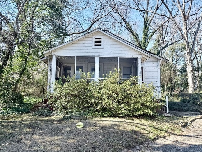 Building Photo - Easy St. Two Bedroom