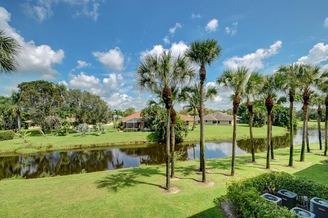 Photo - 2020 Greenview Shores Blvd Unit 108