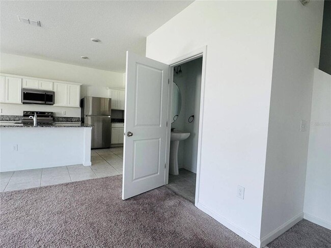 Photo - 2669 Buttercup Ave
