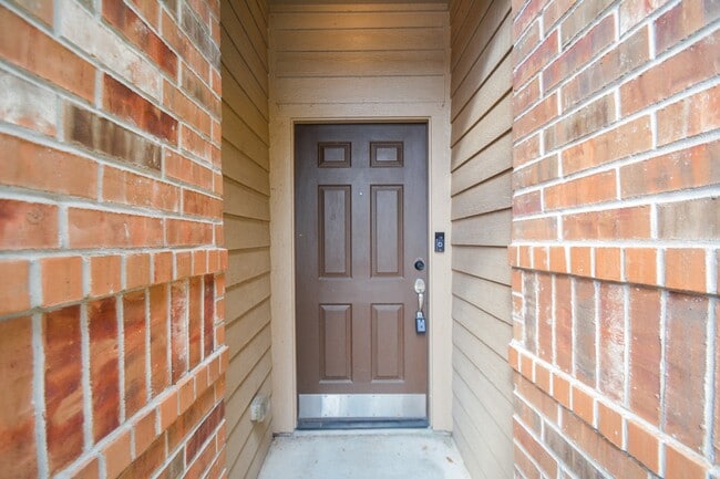 Photo - 30915 W Lost Creek Blvd