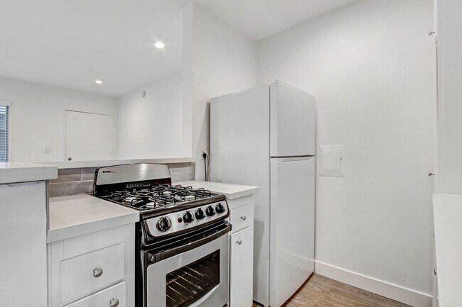 Photo - 519 Hill St in Santa Monica!  Steps to Mai...