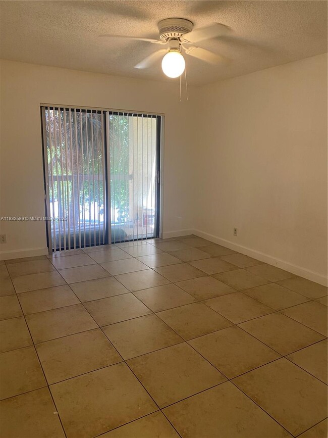 Photo - 8100 Geneva Ct Unit 339