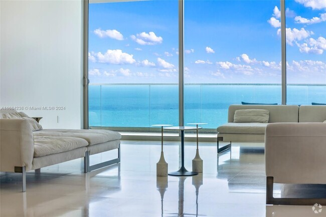 Building Photo - 10201 Collins Ave Unit 2506 Rental