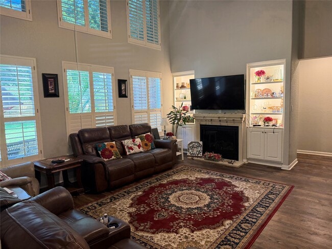 Photo - 16022 Diamond Rock Dr
