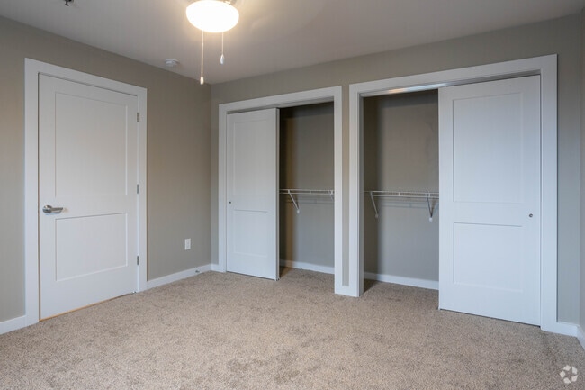 2HAB, 2BA - 838 ft² - Habitación ADA - Habitación - Polo Club Park - Senior/Affordable Housing