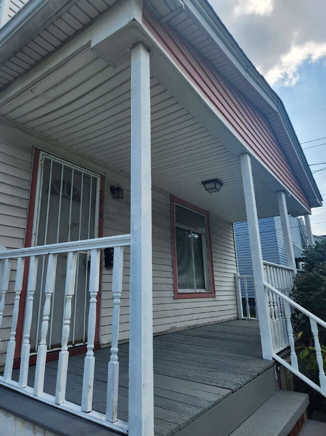 Photo - 4 Bedroom 2-Story Duplex - Avail Now!