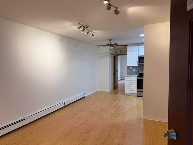 Photo - 74 69th St Unit 3B
