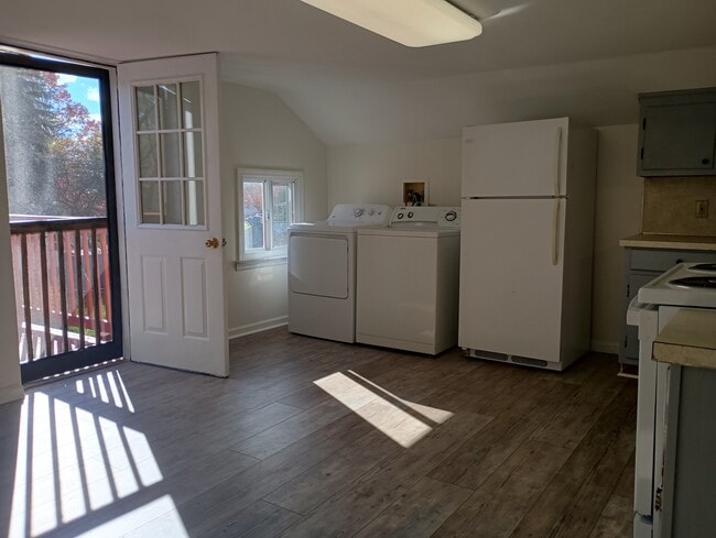 Kitchen - 88 Adaline St Unit #2