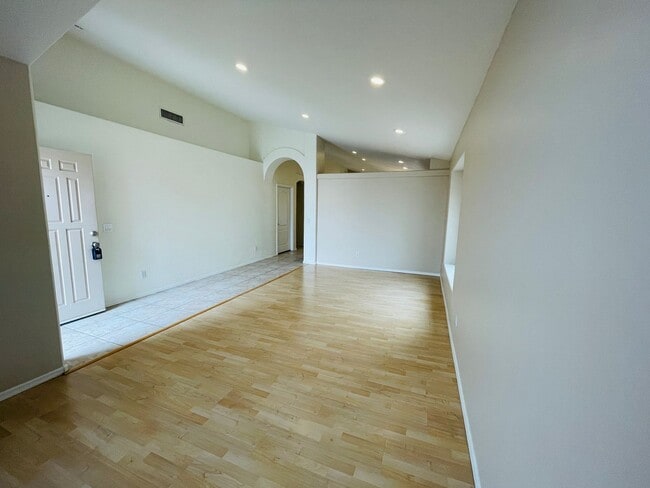Photo - Prime Tempe Location!