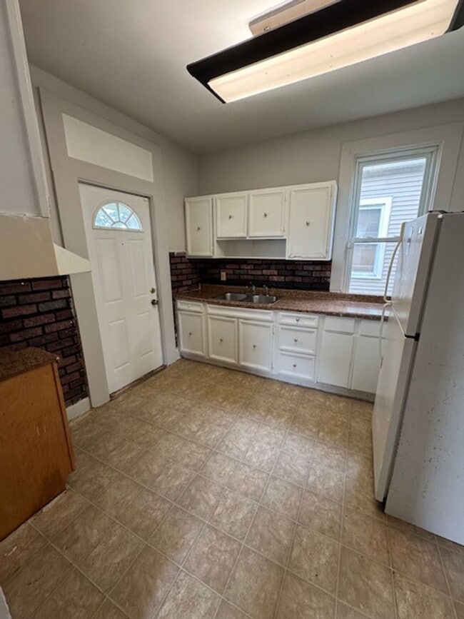 Photo - 3205 S Harrison St Unit Apt #1