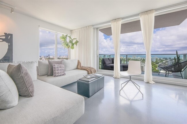 Photo - 1000 West Ave Unit 1510